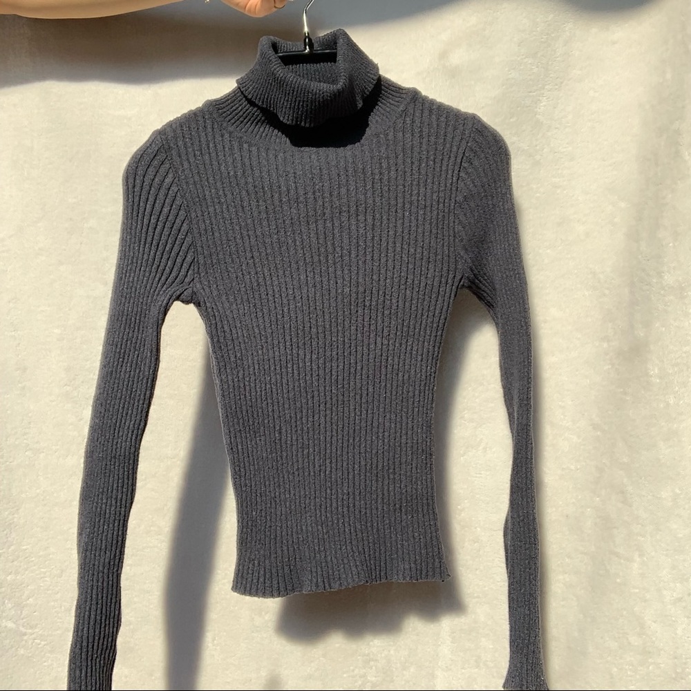 Dark grey turtle neck sweater